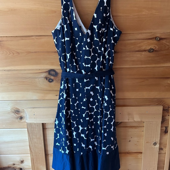 Nine West Blue and White Sleeveless V-Neck Midi Dress - Picture 1 of 6